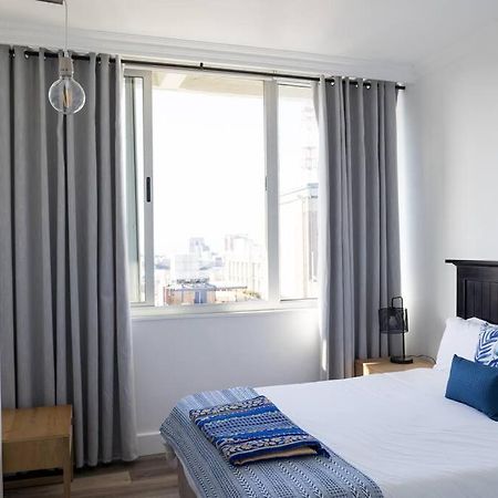 Modern, Trendy And Comfortable 2 Bedroom Apartment In Кейптаун Экстерьер фото